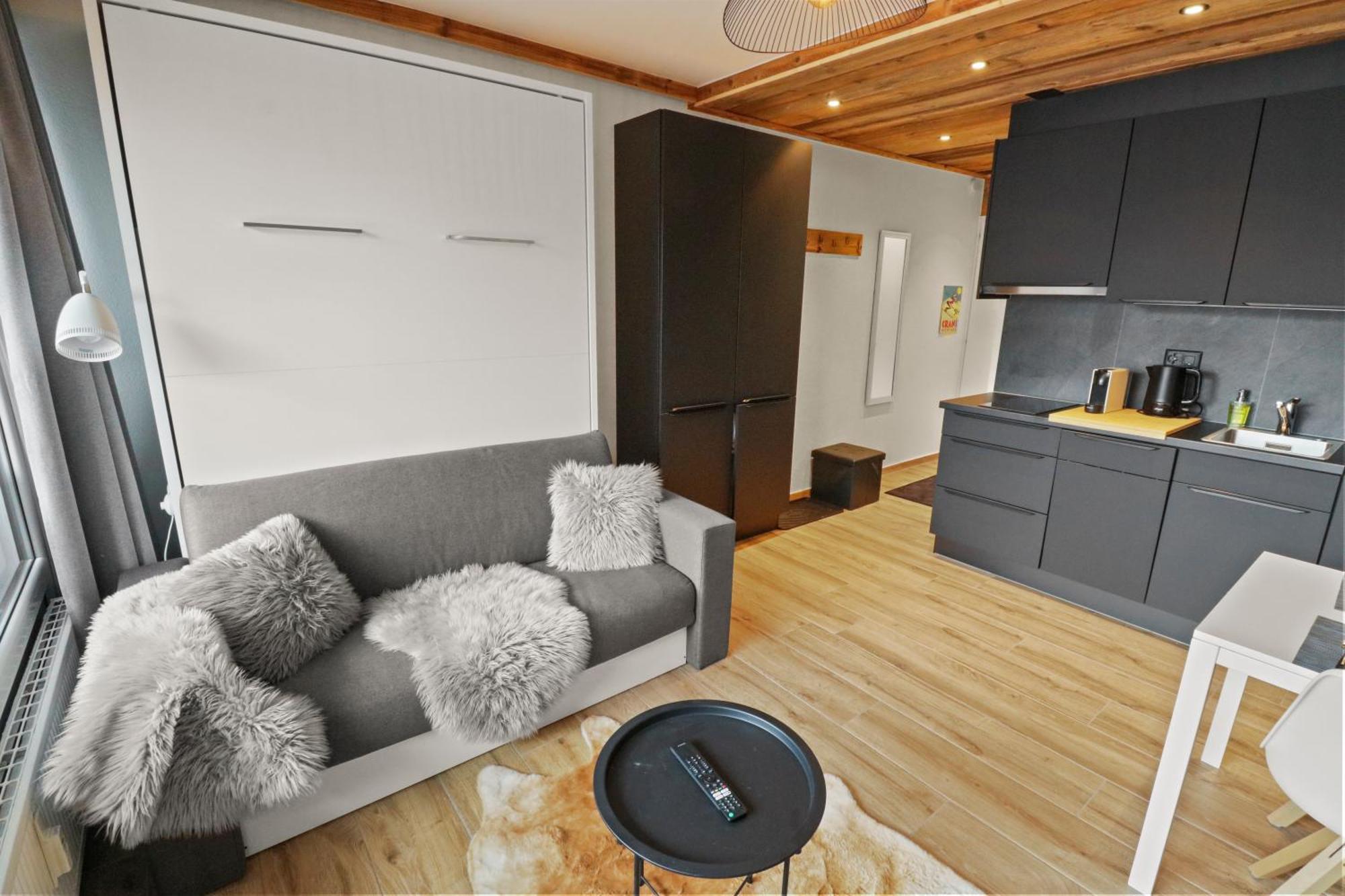 Joli Studio Avec Parking Gratuit 크란스몬타나 외부 사진